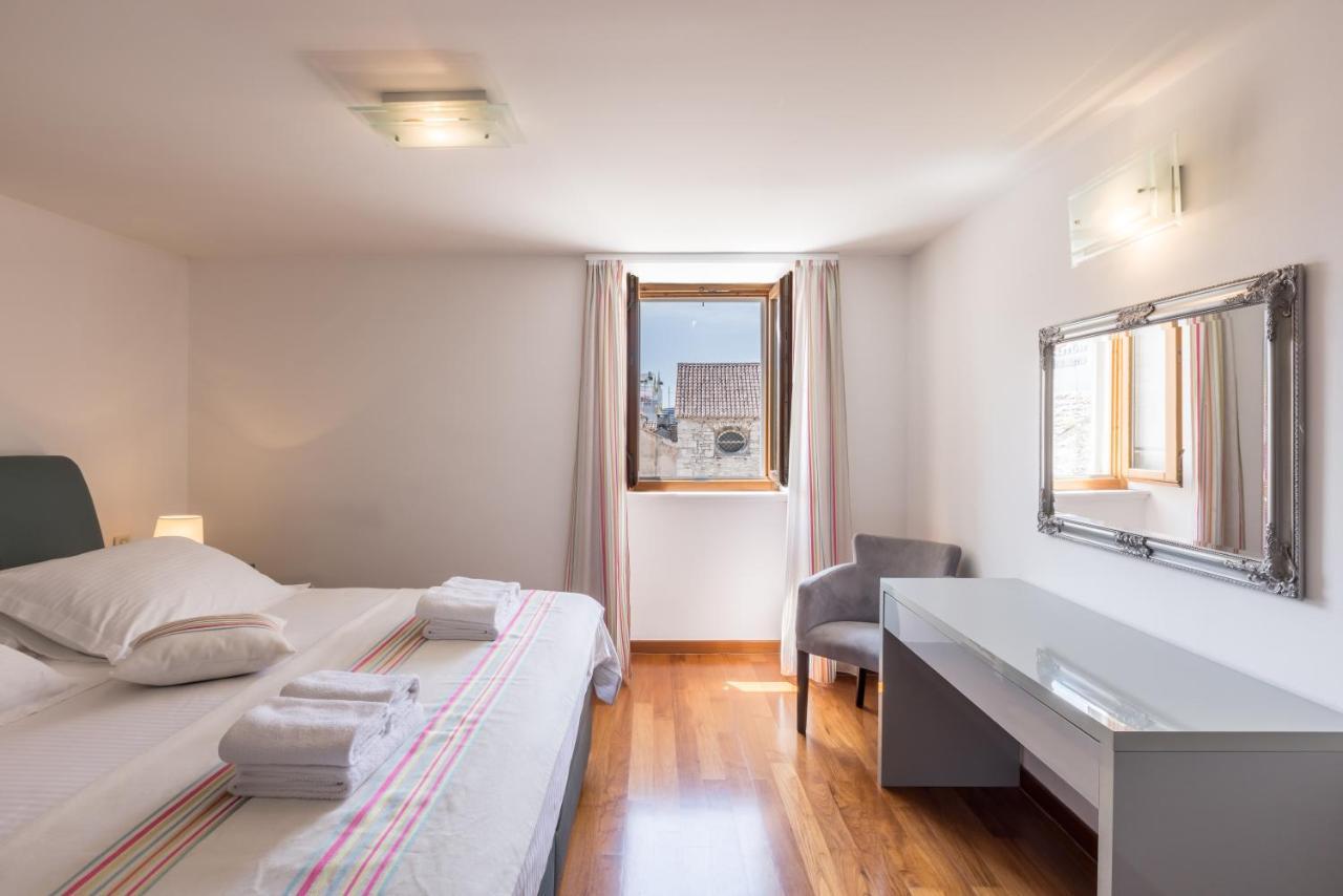 Peristil Apartment Сплит Екстериор снимка